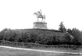 Aldershot, Wellington Monument 1891