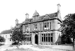 Kenilworth, Bank and Post Office 1892