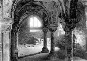 Worcester, the Cathedral, the Crypt 1893