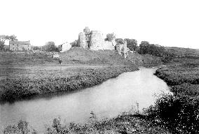 Kidwelly, Castle, from River 1893