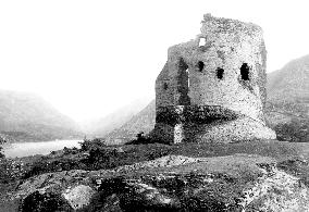 Llanberis, Pass, Dolbadarn Castle 1896