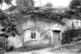 Bridgnorth, the Hermitage 1896