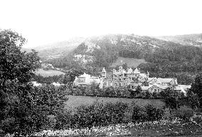 Craig-y-Nos, 1896