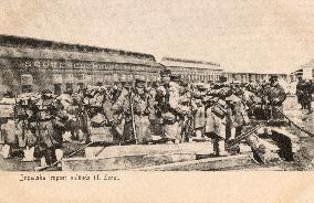 Japanese soldiers arriving in Seoul, Korea