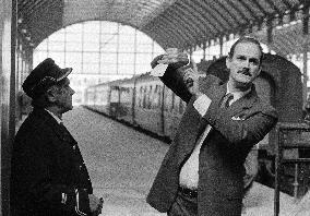 Clockwise (1986)  Film