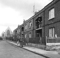 Sparrows Can't Sing (1962) Film