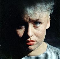 Sparrows Can't Sing (1962) Film