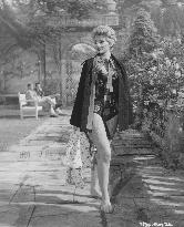Twice Round the Daffodils (1962) Film
