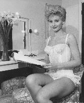 Twice Round the Daffodils (1962) Film