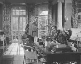 Twice Round the Daffodils (1962) Film