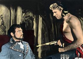 The Crimson Pirate film (1952)