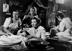 Three Came Home film (1950)