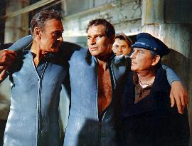 The Wreck Of The Mary Deare film (1959)
