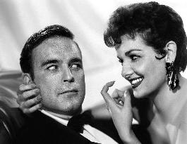 Gentlemen Marry Brunettes film (1955)