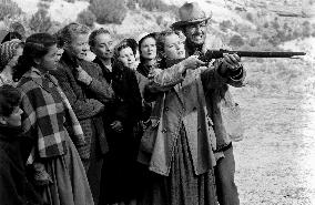 Westward The Women film (1951)