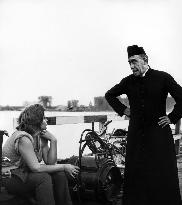 Don Camillo Monsignore - film (1961)
