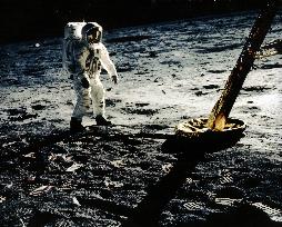 Apollo 11 Astronaut - film (1969)