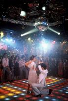 Saturday Night Fever (1977)