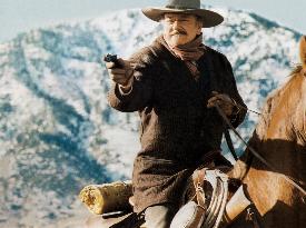 The Shootist (1976)