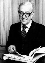 Tinker Tailor Soldier Spy (1979)