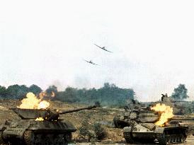 A Bridge Too Far (1977)