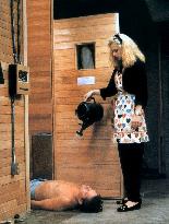 The War Of The Roses (1989)