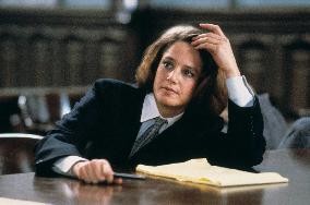 Legal Eagles (1986)