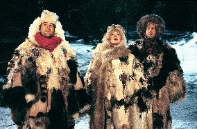 Spies Like Us (1985)