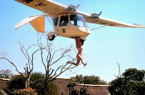 The Gods Must Be Crazy Ii (1989)