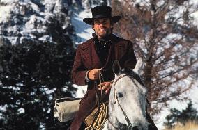 Pale Rider (1985)