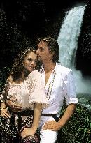 Romancing The Stone (1984)