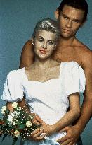 Two Moon Junction (1988)