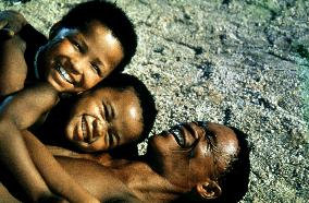 The Gods Must Be Crazy Ii (1989)