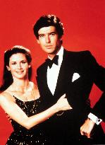 Remington Steele (1982)