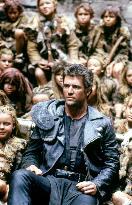 Mad Max Beyond Thunderdome (1985)