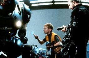 Lost In Space (1998)