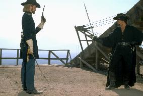 The Mask Of Zorro (1998)