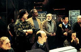 Chain Reaction (1996)