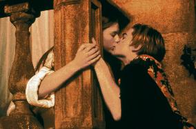 Romeo + Juliet (1996)