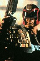 Judge Dredd (1995)