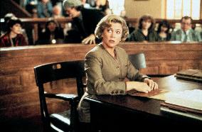 Serial Mom (1994)