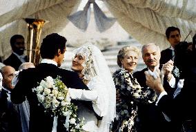 The House Of The Spirits (1993)