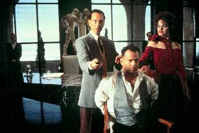 Hudson Hawk (1991)