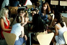 Virtual Sexuality (1999)