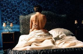 An Affair Of Love (1999)