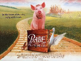 Babe: Pig In The City (1998)