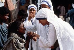 Mother Teresa (1997)