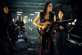 Alien: Resurrection ; Alien 4 (1997)