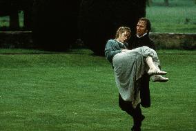 Sense And Sensibility (1995)