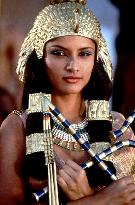 Cleopatra (1999)